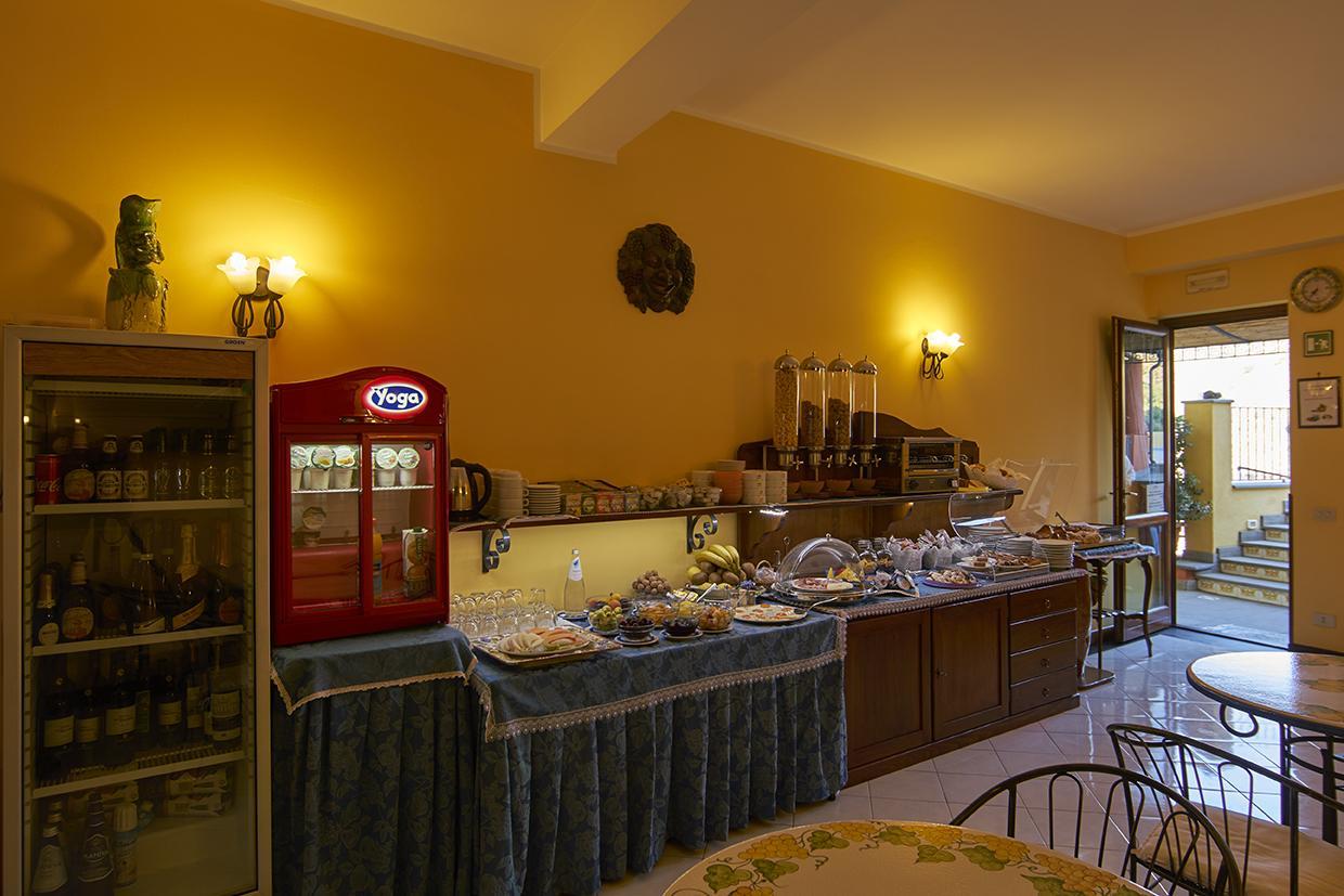 Hotel A Pinnata Lipari  Buitenkant foto