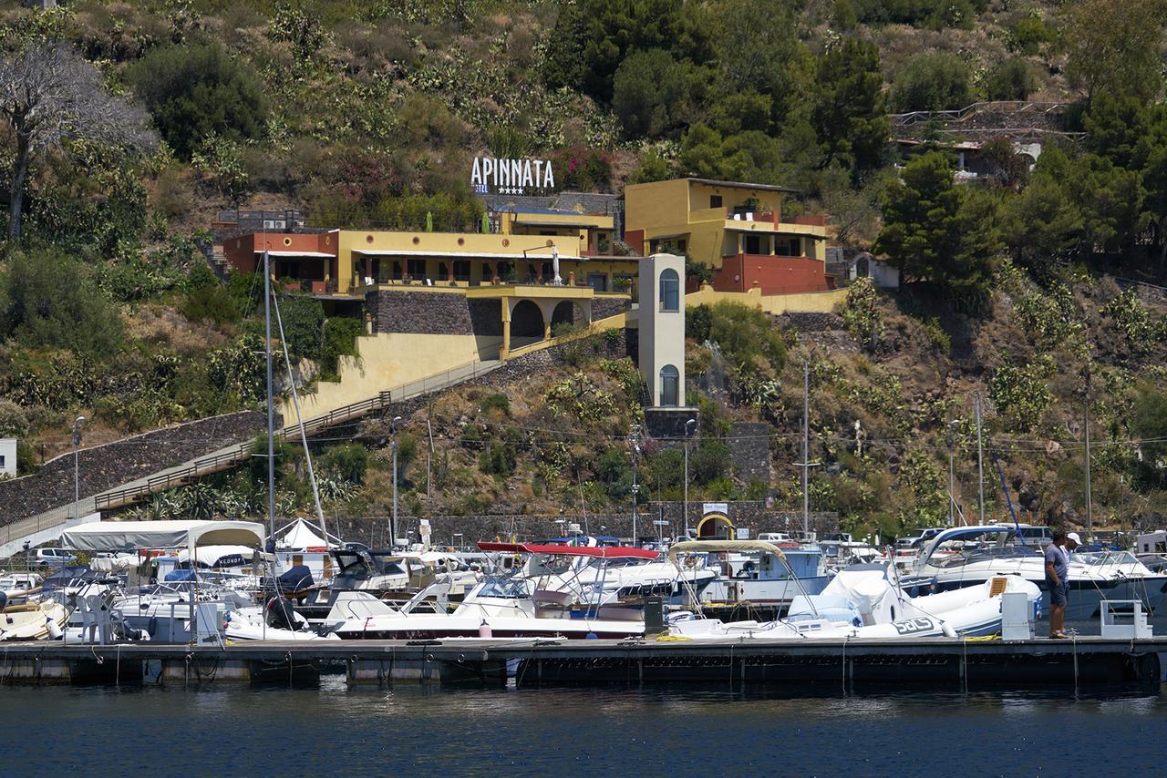 Hotel A Pinnata Lipari  Buitenkant foto